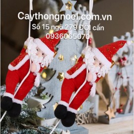 Ông già Noel đu dây