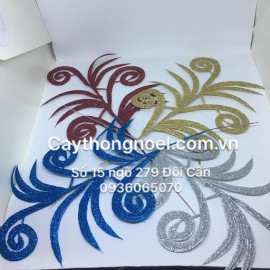 Lá trang trí đuôi công